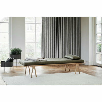 WOUD - Level daybed - Moss green/black 190x76,50x41 cm - WOUD - DesignGaragen.dk