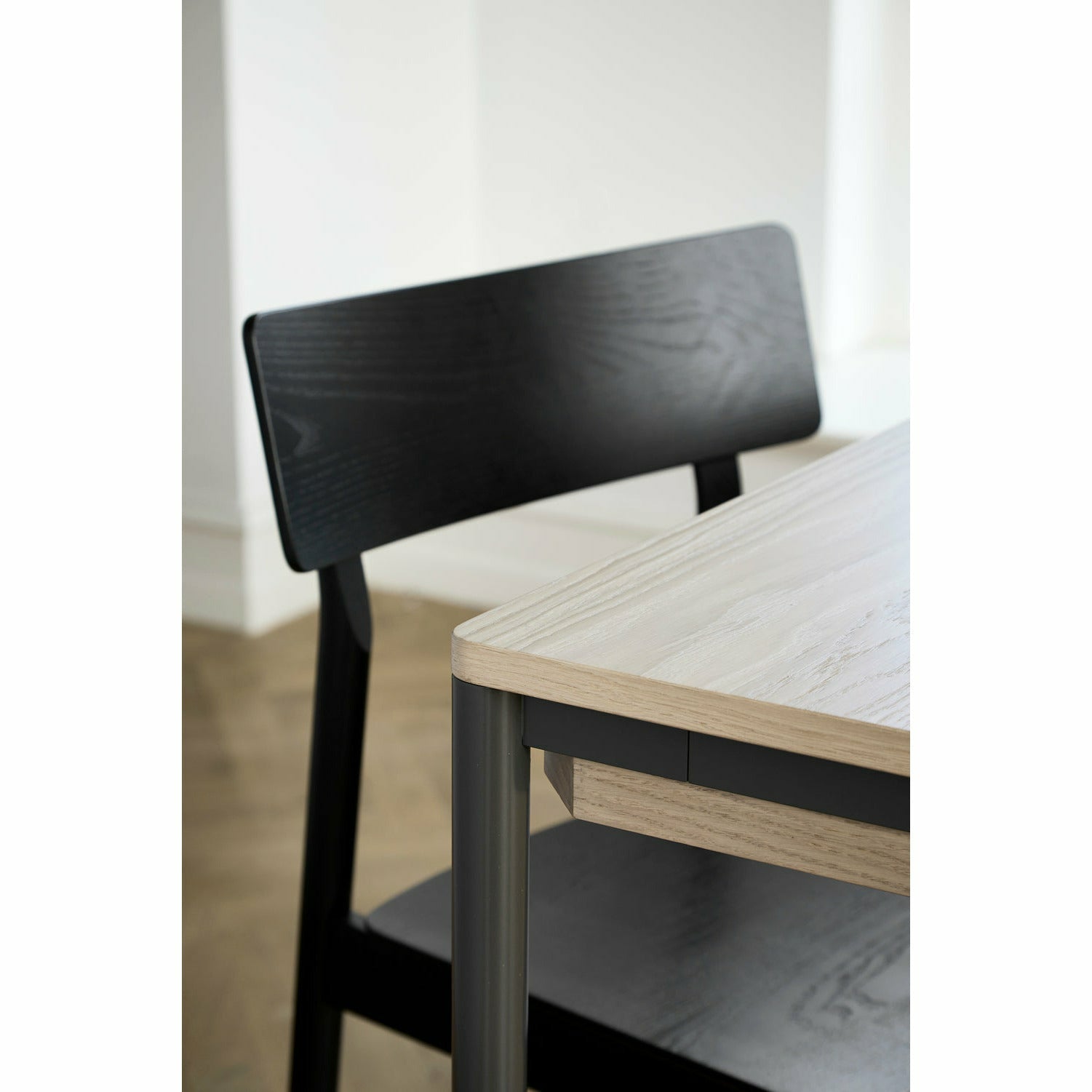 WOUD - Piezas dining table (140 cm) - WOUD - DesignGaragen.dk