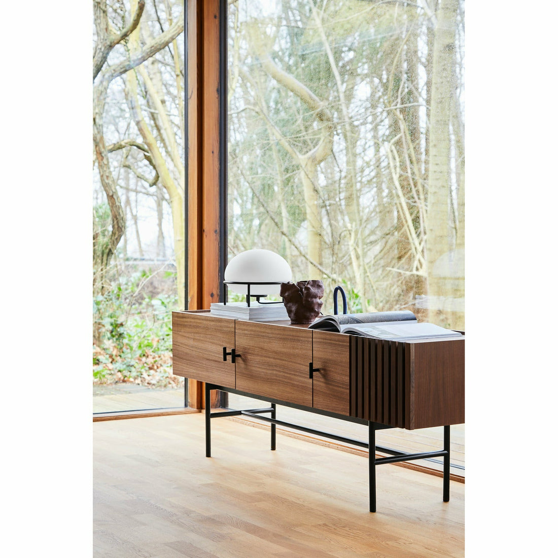 Woud - Array Low Sideboard (150 cm) - Walnuss