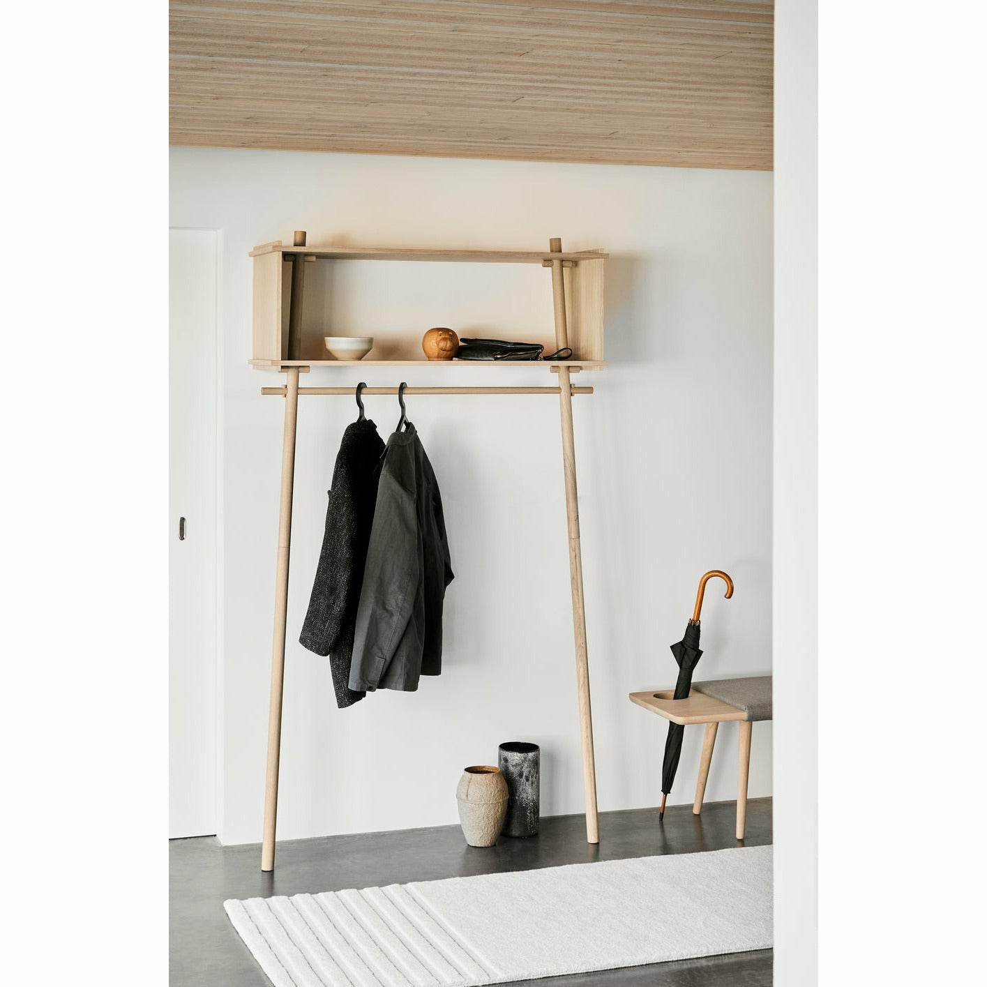 WOUD - Töjbox -Garderobe (groß) - weiße pigmentierte Eiche