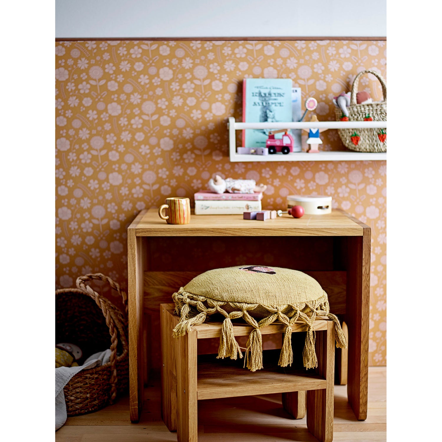Bloomingville MINI Bas Taburet, Brun, Eg - Bloomingville MINI - DesignGaragen.dk