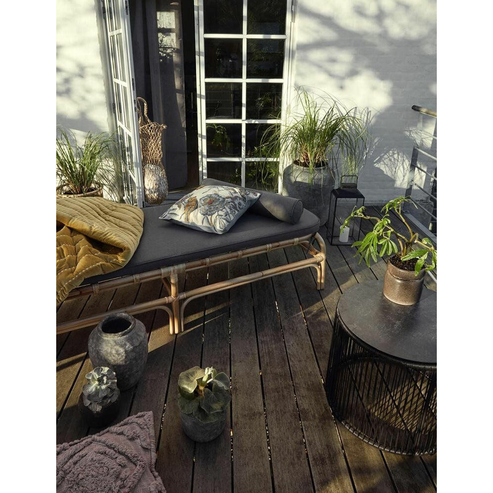 Nordal Bali Daybett in Rattan mit Kissen - L203 cm - Natur/Grau
