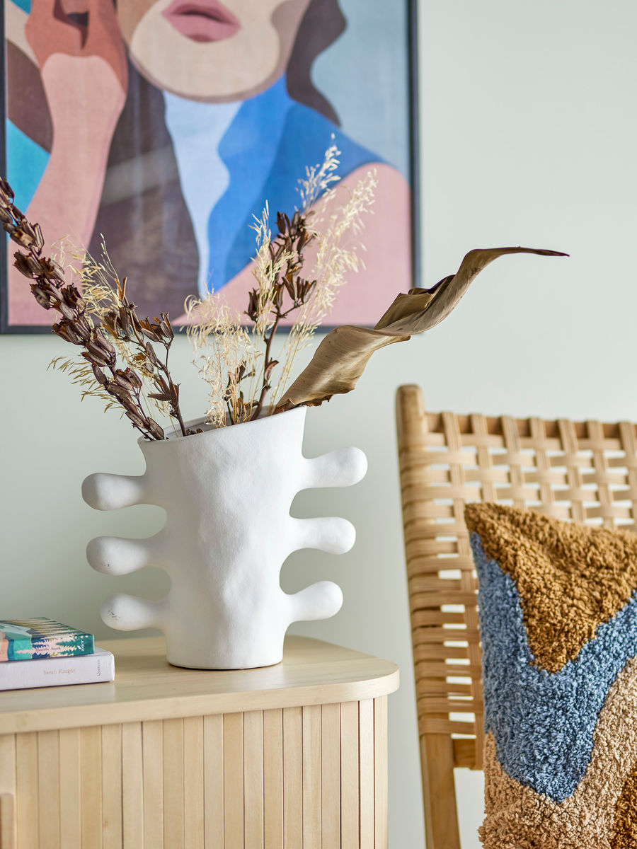 Bloomingville Pernilla Vase, Hvid, Stentøj - Bloomingville - DesignGaragen.dk